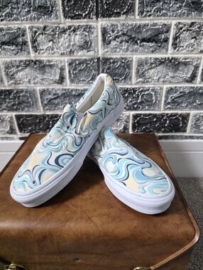 Vans Men's Multicolors Swirl Print Slip-On Canvas Sneakers Size 9